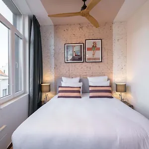 https://pink-pigeon.hotelsantwerp.net